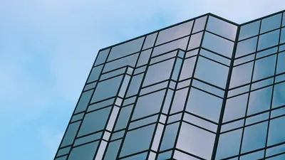 EDHEC IEIF : l’indice de prix immobilier d’entreprise enregistre une baisse de -0,9 % en août 2021