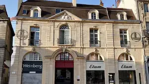La SCPI Cœur de Ville investit dans un commerce loué à ETAM à Dijon