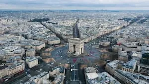 AEW Commerces Europe, la plus grande SCPI de commerces du marché