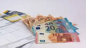 Agios bancaires : définition, calcul et limites en 2026