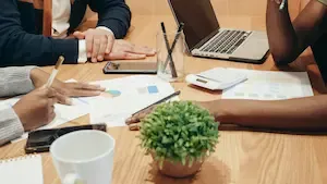 Sofiboutique : performance de 5,14 % et stratégie commerces 2025