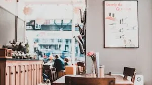 Sofiboutique (ex-Immorente 2) : investir dans les commerces de proximité en 2025