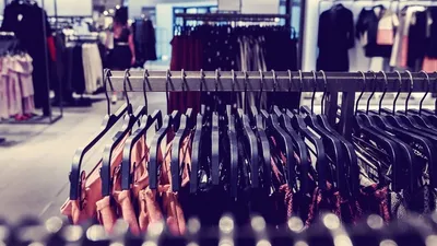 La SCPI Affinités Pierre cède une boutique à une SCPI investie en commerces