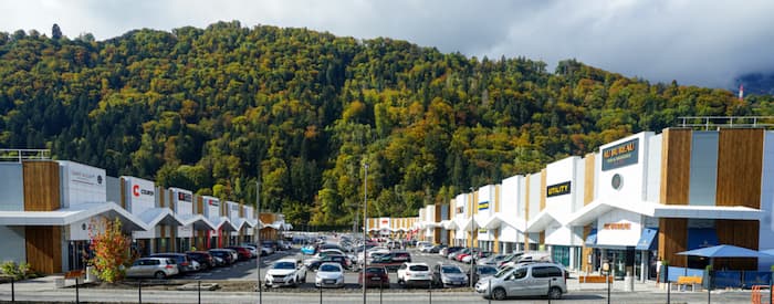 retail-park-l-ile-roche