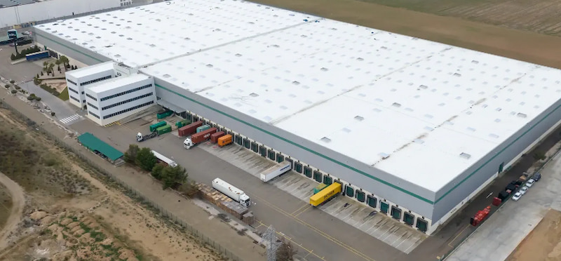 scpi-iroko-zen-entropot-logistique-acquis-a-villanueva-de-gallero