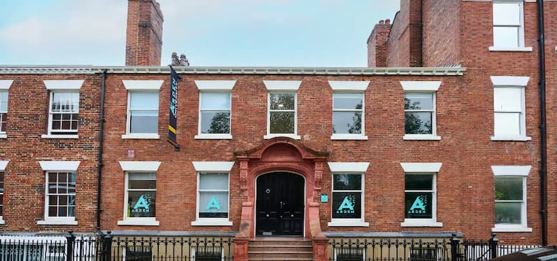 scpi-iroko-zen-acquisition-d'une-ecole-au-coeur-de-leeds