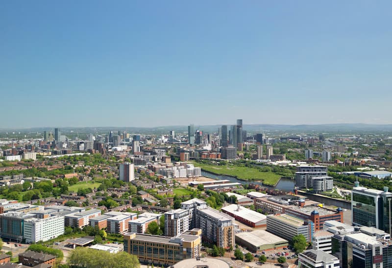 ncap-education-sante-realise-une-double-acquisition-a-manchester